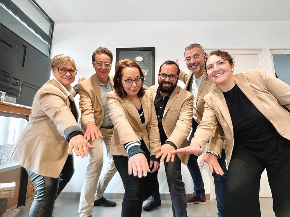 l'équipe de l'agence C.A.I.