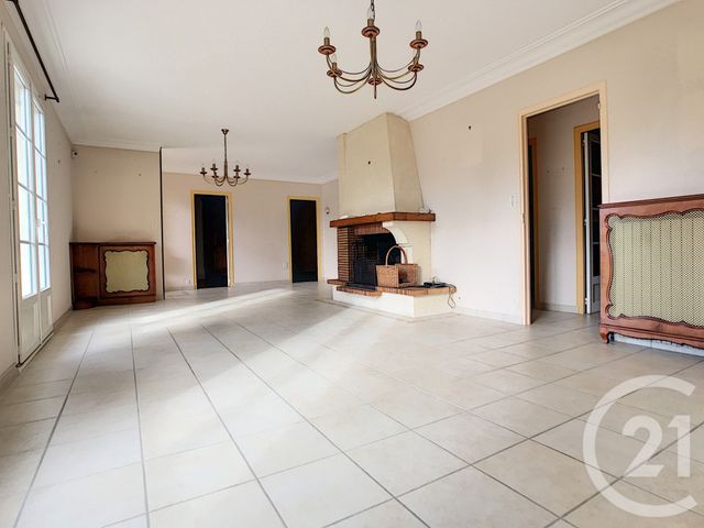 maison à vendre - 7 pièces - 129.6 m2 - CARQUEFOU - 44 - PAYS-DE-LOIRE - Century 21 C.A.I.