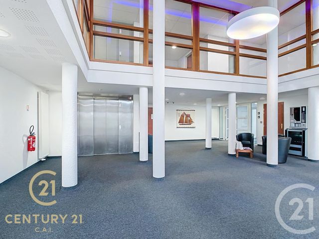 Appartement Studio à vendre - 1 pièce - 27.37 m2 - CARQUEFOU - 44 - PAYS-DE-LOIRE - Century 21 C.A.I.