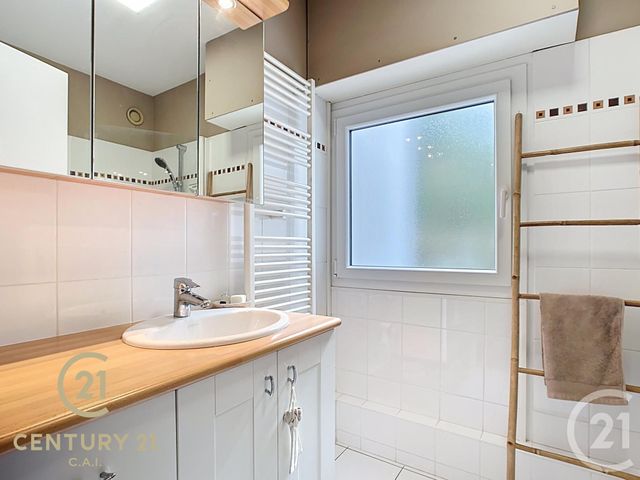 Appartement T2 à vendre - 2 pièces - 56.63 m2 - NANTES - 44 - PAYS-DE-LOIRE - Century 21 C.A.I.