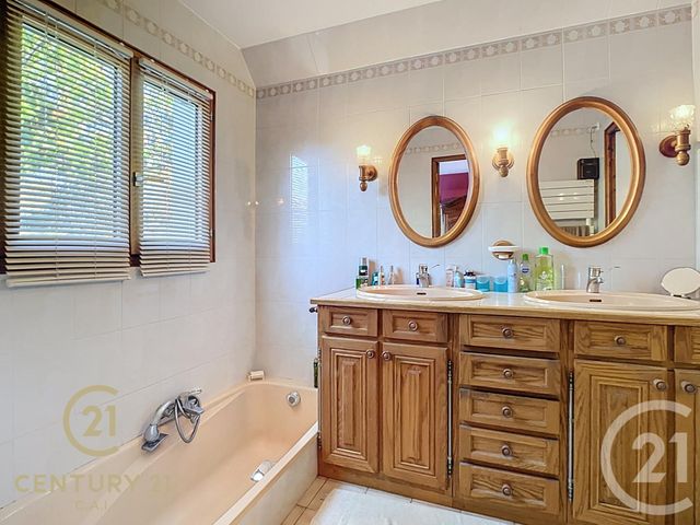 maison à vendre - 6 pièces - 200.71 m2 - NANTES - 44 - PAYS-DE-LOIRE - Century 21 C.A.I.