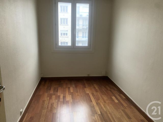Appartement à vendre - 5 pièces - 92.73 m2 - ST HERBLAIN - 44 - PAYS-DE-LOIRE - Century 21 C.A.I.