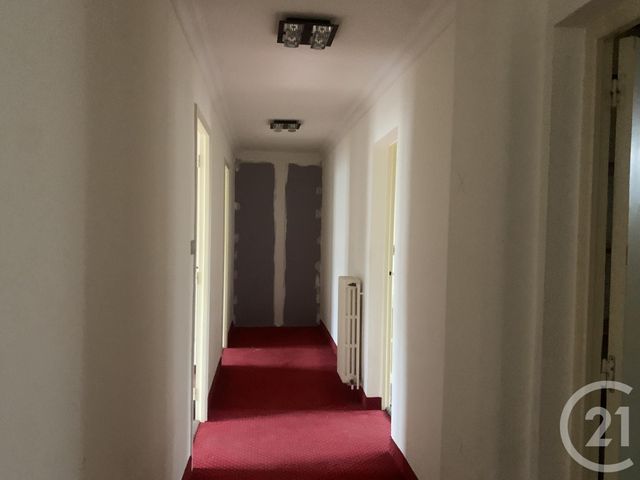 Appartement à vendre - 5 pièces - 92.73 m2 - ST HERBLAIN - 44 - PAYS-DE-LOIRE - Century 21 C.A.I.