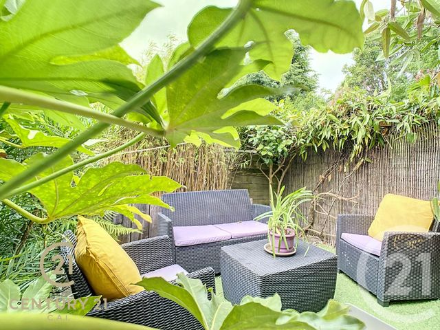 Afficher la photo en grand Appartement T3 à vendre - 3 pièces - 79.9 m2 - CARQUEFOU - 44 - PAYS-DE-LOIRE - Century 21 C.A.I.