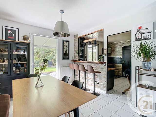 Afficher la photo en grand maison à vendre - 6 pièces - 120.0 m2 - CARQUEFOU - 44 - PAYS-DE-LOIRE - Century 21 C.A.I.