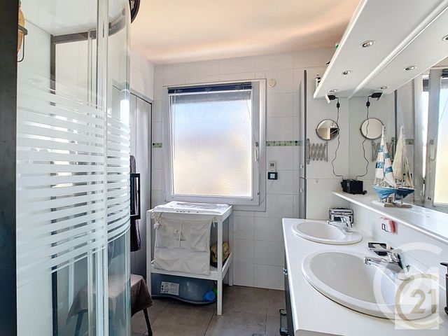 Afficher la photo en grand maison à vendre - 6 pièces - 120.0 m2 - CARQUEFOU - 44 - PAYS-DE-LOIRE - Century 21 C.A.I.