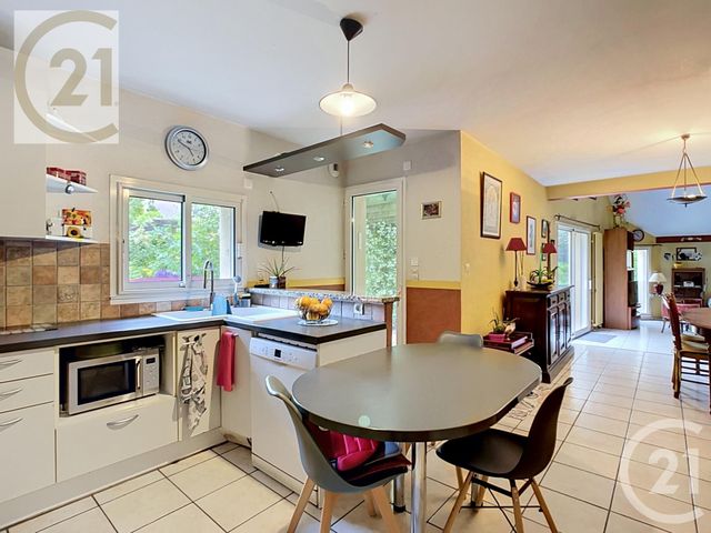 maison à vendre - 8 pièces - 158.78 m2 - CARQUEFOU - 44 - PAYS-DE-LOIRE - Century 21 C.A.I.