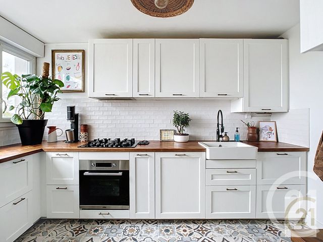 Appartement T4 à vendre - 5 pièces - 78.2 m2 - NANTES - 44 - PAYS-DE-LOIRE - Century 21 C.A.I.