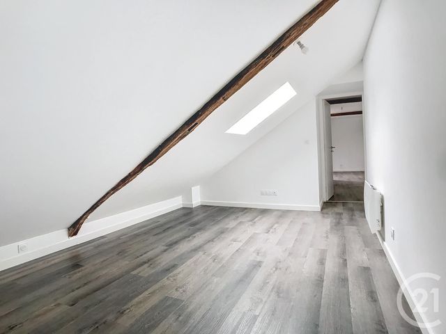 Appartement Studio à louer - 1 pièce - 24.2 m2 - NORT SUR ERDRE - 44 - PAYS-DE-LOIRE - Century 21 C.A.I.