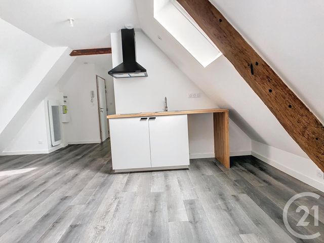 Appartement Studio à louer - 1 pièce - 24.2 m2 - NORT SUR ERDRE - 44 - PAYS-DE-LOIRE - Century 21 C.A.I.