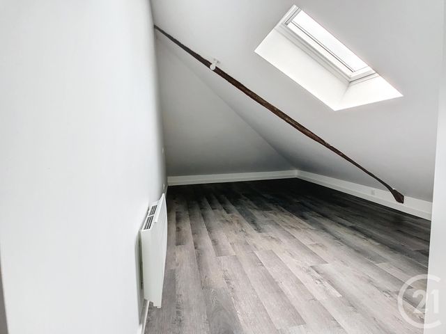 Appartement Studio à louer - 1 pièce - 24.2 m2 - NORT SUR ERDRE - 44 - PAYS-DE-LOIRE - Century 21 C.A.I.