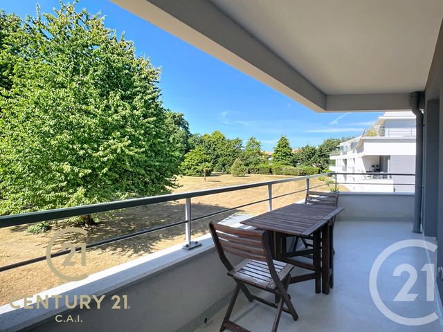 Appartement T4 à vendre - 4 pièces - 105.0 m2 - CARQUEFOU - 44 - PAYS-DE-LOIRE - Century 21 C.A.I.