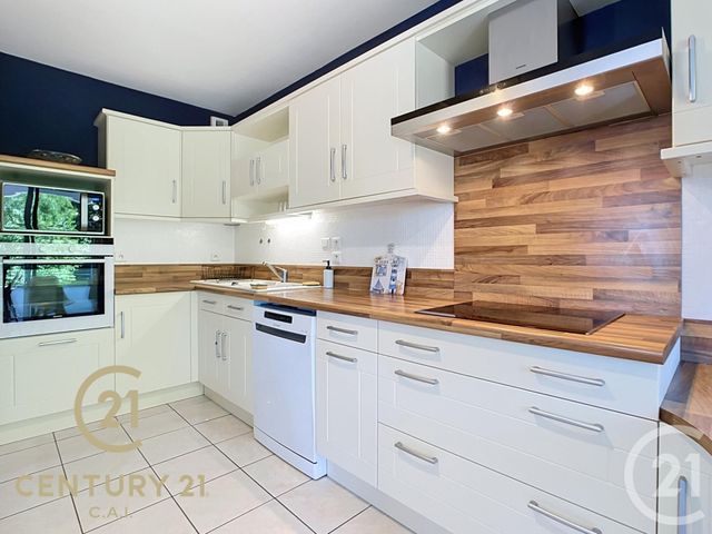 Appartement T4 à vendre - 4 pièces - 105.0 m2 - CARQUEFOU - 44 - PAYS-DE-LOIRE - Century 21 C.A.I.