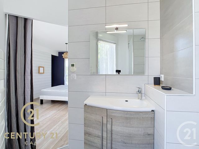Appartement T4 à vendre - 4 pièces - 105.0 m2 - CARQUEFOU - 44 - PAYS-DE-LOIRE - Century 21 C.A.I.
