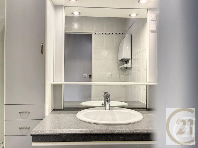 Appartement T3 à louer - 3 pièces - 79.02 m2 - NANTES - 44 - PAYS-DE-LOIRE - Century 21 C.A.I.