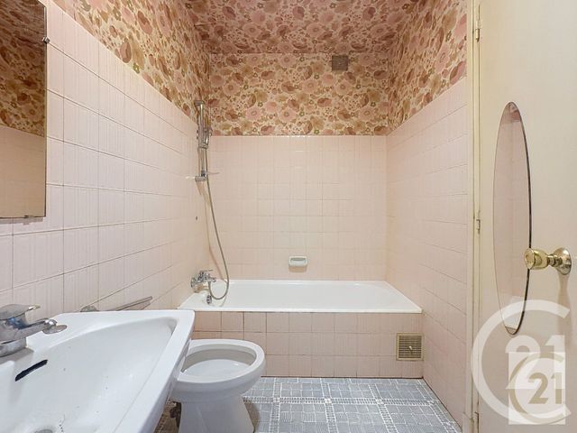 Appartement F4 à vendre - 4 pièces - 125.92 m2 - NANTES - 44 - PAYS-DE-LOIRE - Century 21 C.A.I.