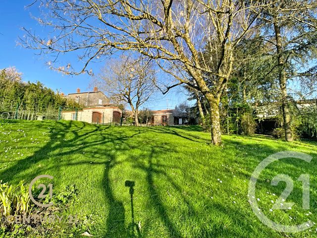 maison à vendre - 4 pièces - 142.0 m2 - LE LOROUX BOTTEREAU - 44 - PAYS-DE-LOIRE - Century 21 C.A.I.