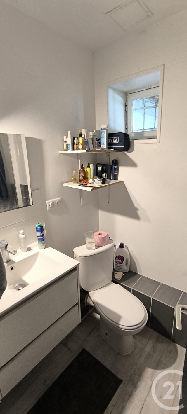 Appartement T2 à vendre - 2 pièces - 27.95 m2 - ST SEBASTIEN SUR LOIRE - 44 - PAYS-DE-LOIRE - Century 21 C.A.I.