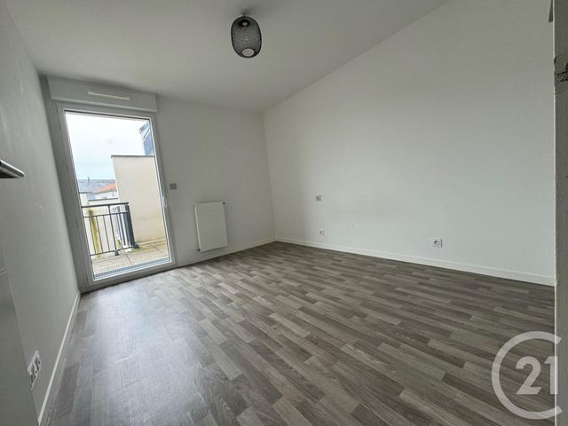 Appartement F3 à louer - 3 pièces - 63.71 m2 - THOUARE SUR LOIRE - 44 - PAYS-DE-LOIRE - Century 21 C.A.I.