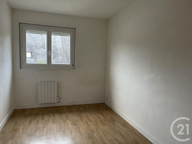 maison à louer - 4 pièces - 96.0 m2 - CARQUEFOU - 44 - PAYS-DE-LOIRE - Century 21 C.A.I.