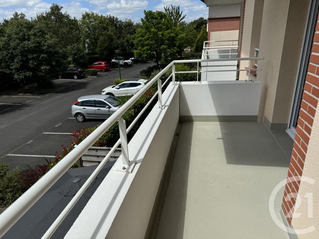 Appartement F2 à louer - 2 pièces - 42.7 m2 - CARQUEFOU - 44 - PAYS-DE-LOIRE - Century 21 C.A.I.
