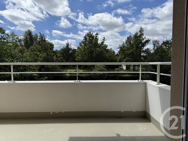 Appartement F2 à louer - 2 pièces - 42.7 m2 - CARQUEFOU - 44 - PAYS-DE-LOIRE - Century 21 C.A.I.