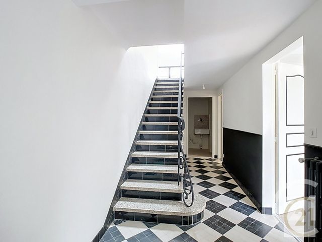 maison à louer - 6 pièces - 141.93 m2 - CARQUEFOU - 44 - PAYS-DE-LOIRE - Century 21 C.A.I.