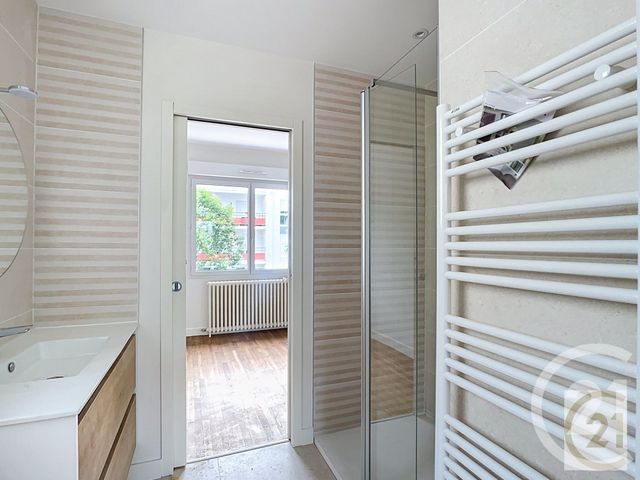 maison à louer - 6 pièces - 141.93 m2 - CARQUEFOU - 44 - PAYS-DE-LOIRE - Century 21 C.A.I.