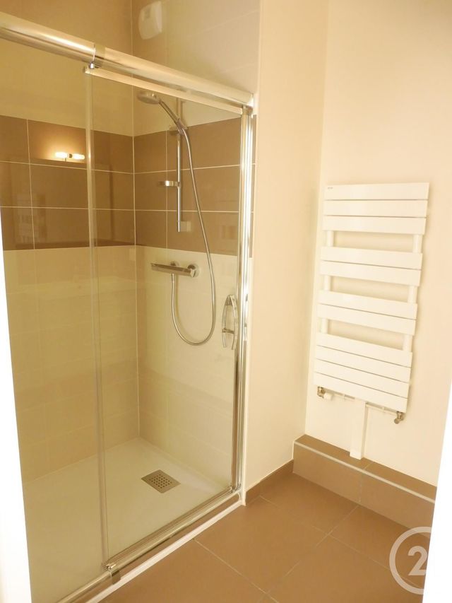 Appartement F2 à vendre - 2 pièces - 43.75 m2 - CARQUEFOU - 44 - PAYS-DE-LOIRE - Century 21 C.A.I.