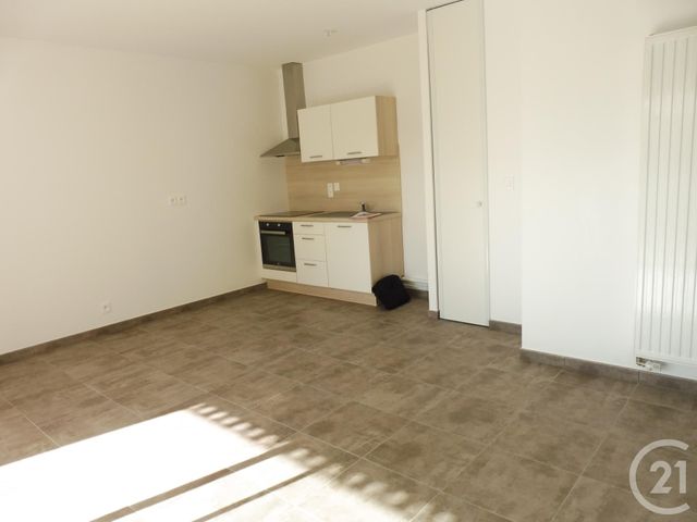Appartement F2 à vendre - 2 pièces - 43.75 m2 - CARQUEFOU - 44 - PAYS-DE-LOIRE - Century 21 C.A.I.