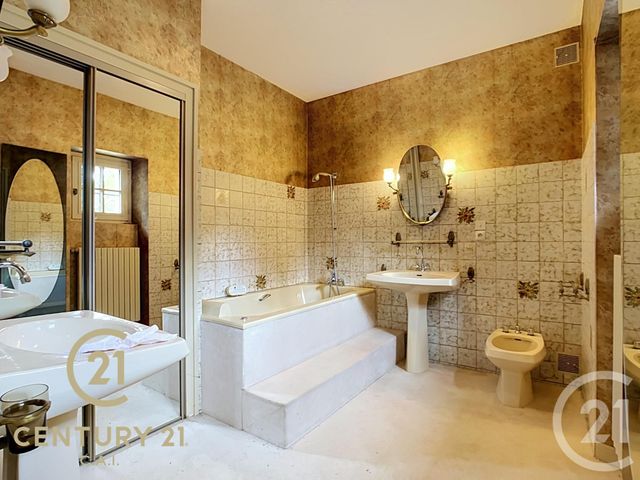 maison à vendre - 6 pièces - 230.0 m2 - LE CELLIER - 44 - PAYS-DE-LOIRE - Century 21 C.A.I.