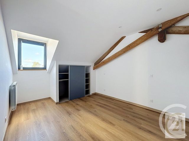 Appartement F4 à louer - 4 pièces - 118.4 m2 - CARQUEFOU - 44 - PAYS-DE-LOIRE - Century 21 C.A.I.