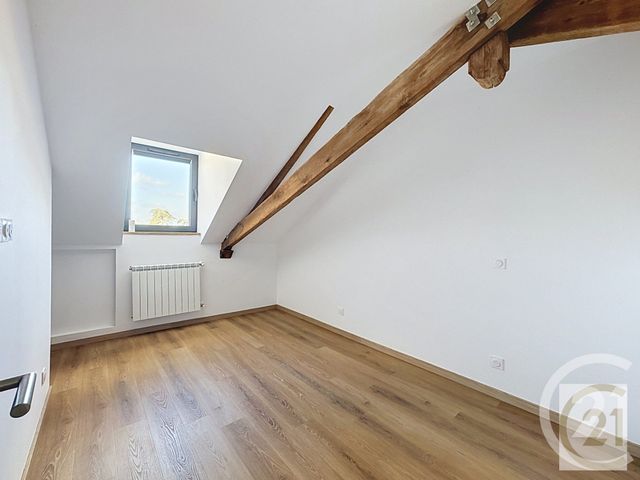 Appartement F4 à louer - 4 pièces - 118.4 m2 - CARQUEFOU - 44 - PAYS-DE-LOIRE - Century 21 C.A.I.