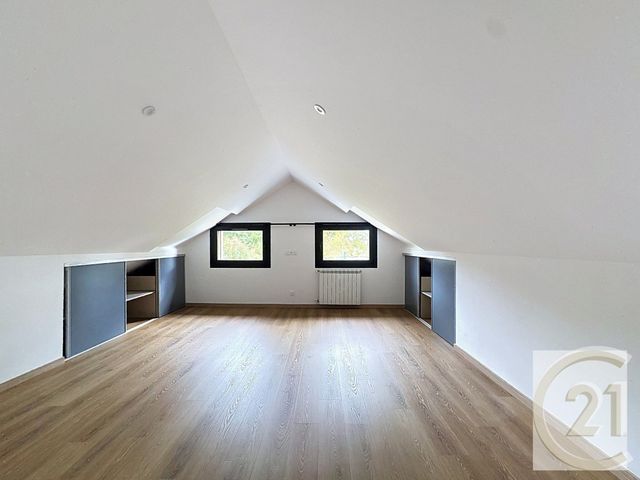 Appartement F4 à louer - 4 pièces - 119.83 m2 - CARQUEFOU - 44 - PAYS-DE-LOIRE - Century 21 C.A.I.