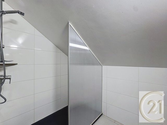 Appartement F4 à louer - 4 pièces - 119.83 m2 - CARQUEFOU - 44 - PAYS-DE-LOIRE - Century 21 C.A.I.