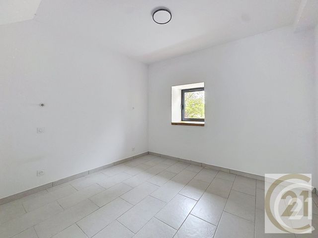 Appartement F4 à louer - 4 pièces - 119.83 m2 - CARQUEFOU - 44 - PAYS-DE-LOIRE - Century 21 C.A.I.