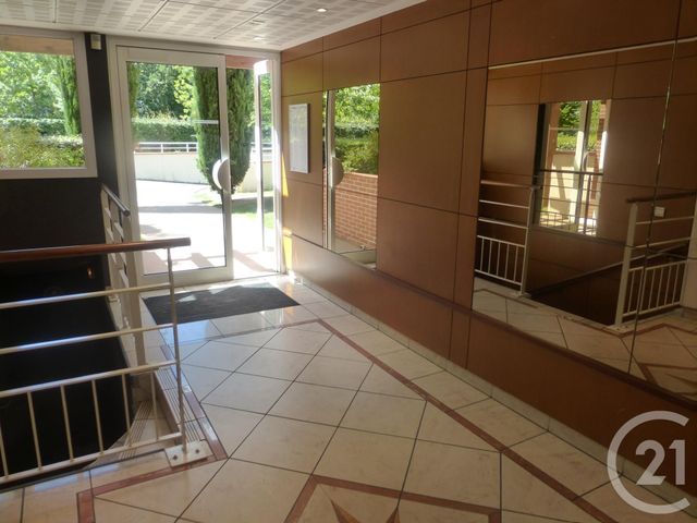 Appartement F2 à vendre - 2 pièces - 42.27 m2 - CARQUEFOU - 44 - PAYS-DE-LOIRE - Century 21 C.A.I.