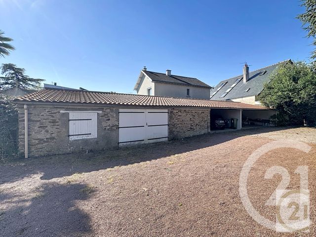maison à vendre - 8 pièces - 389.43 m2 - THOUARE SUR LOIRE - 44 - PAYS-DE-LOIRE - Century 21 C.A.I.