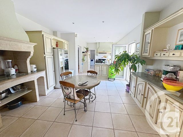 maison à vendre - 8 pièces - 389.43 m2 - THOUARE SUR LOIRE - 44 - PAYS-DE-LOIRE - Century 21 C.A.I.