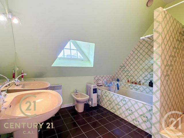 maison à vendre - 7 pièces - 191.39 m2 - LE CELLIER - 44 - PAYS-DE-LOIRE - Century 21 C.A.I.